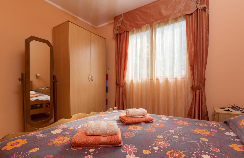 Djurovic Apartments Montenegro Котор Екстериор снимка