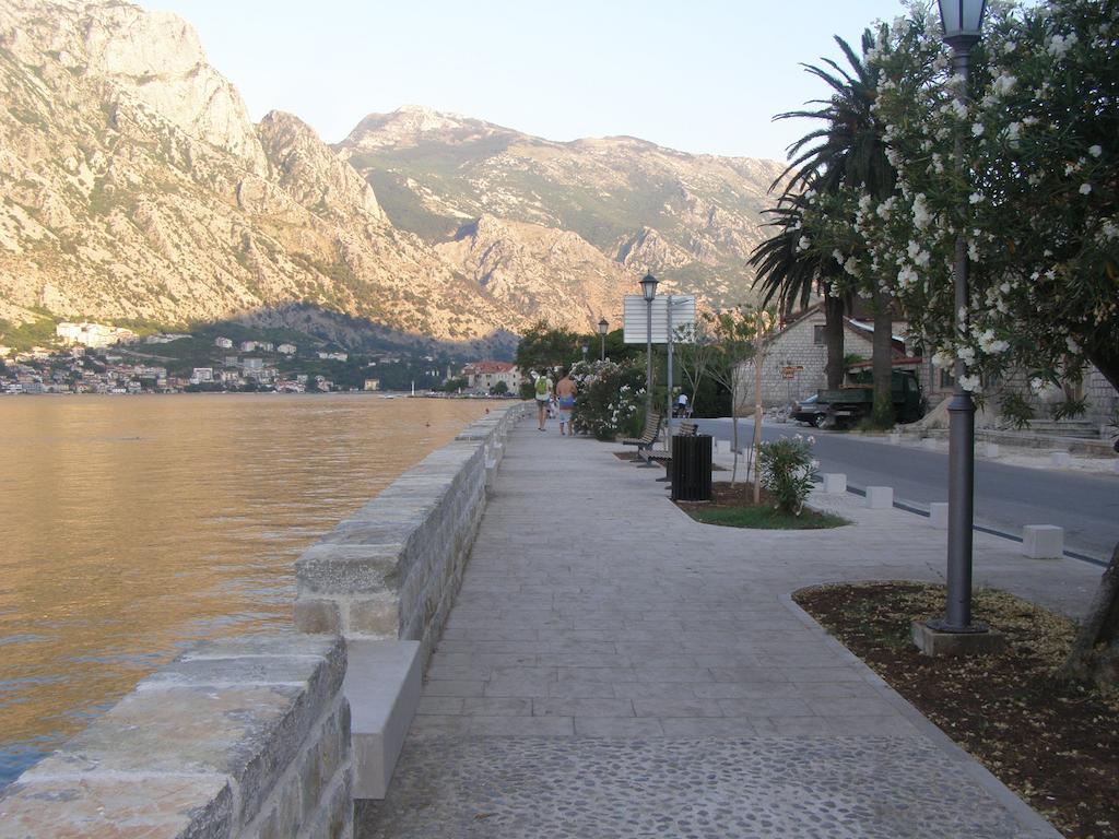 Djurovic Apartments Montenegro Котор Екстериор снимка